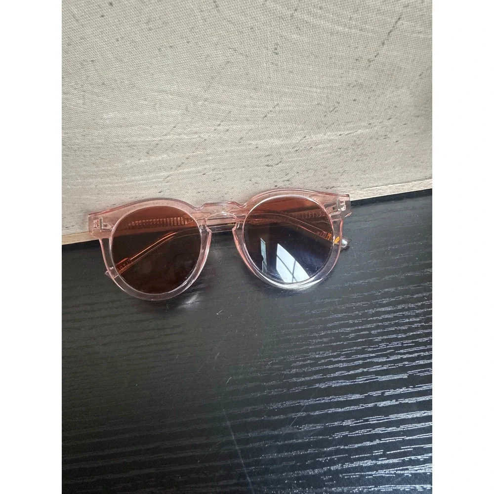 Bonnie Clyde Hill Sunglasses Pink Translucent Round Frame 50 22 145